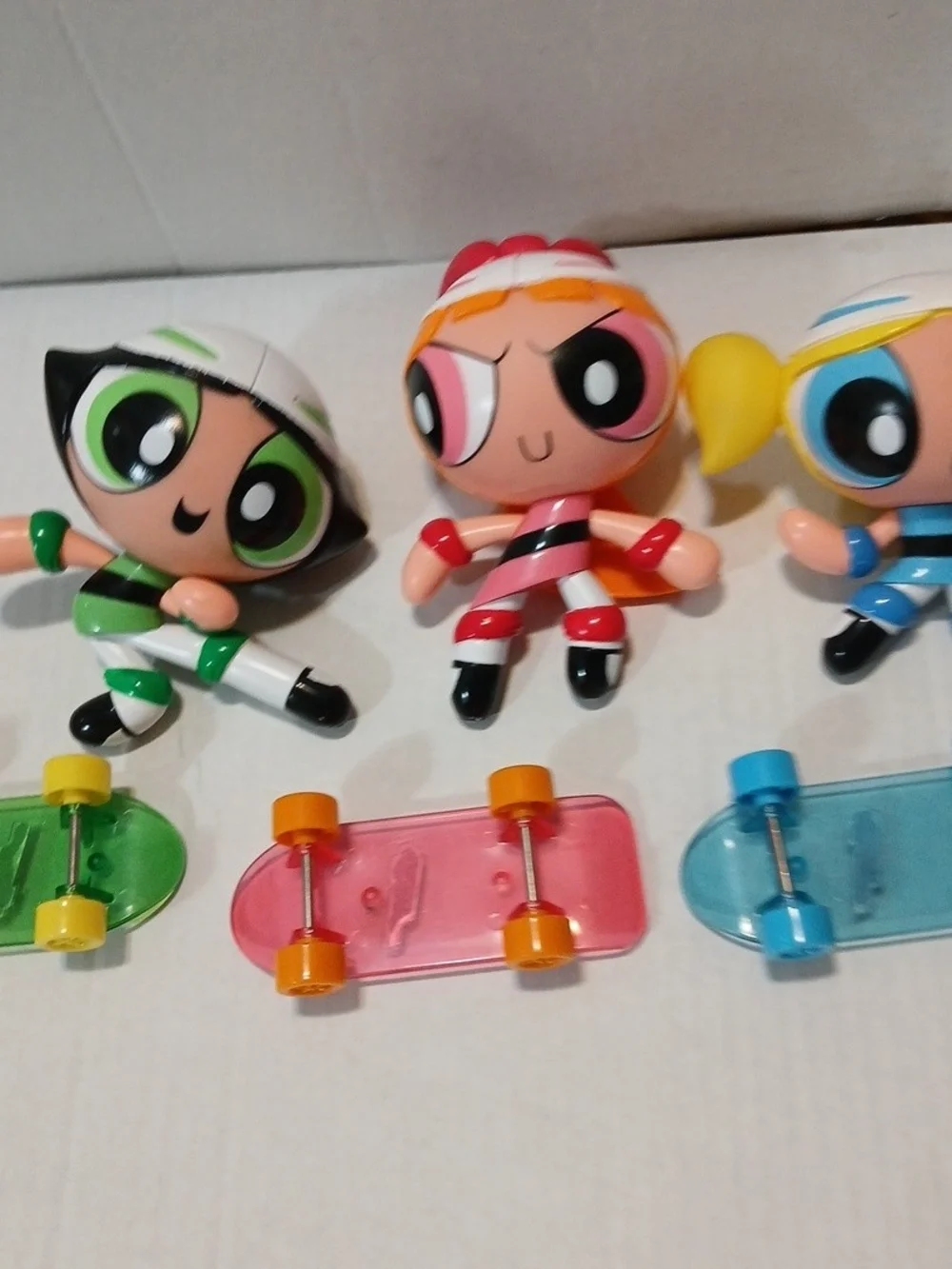 Skateboard Toy Trio – Blossom Bubbles  Buttercup POWERPUFF GIRLS Playset Vintage